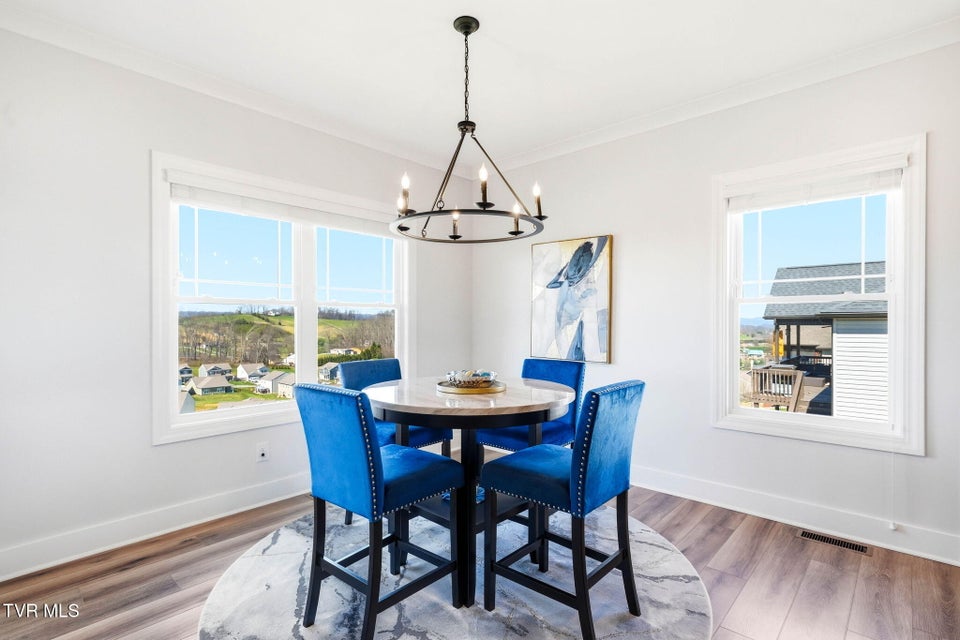 Photo #8: 3078 Calton Hill