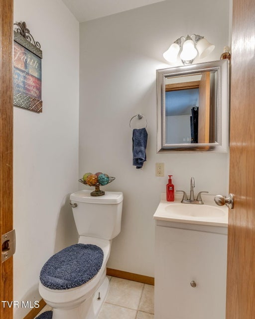 Photo #14: 131 Forest Road