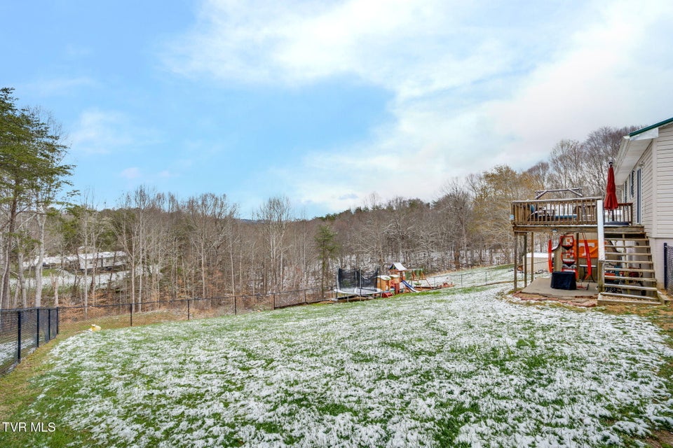 Photo #22: 131 Forest Road