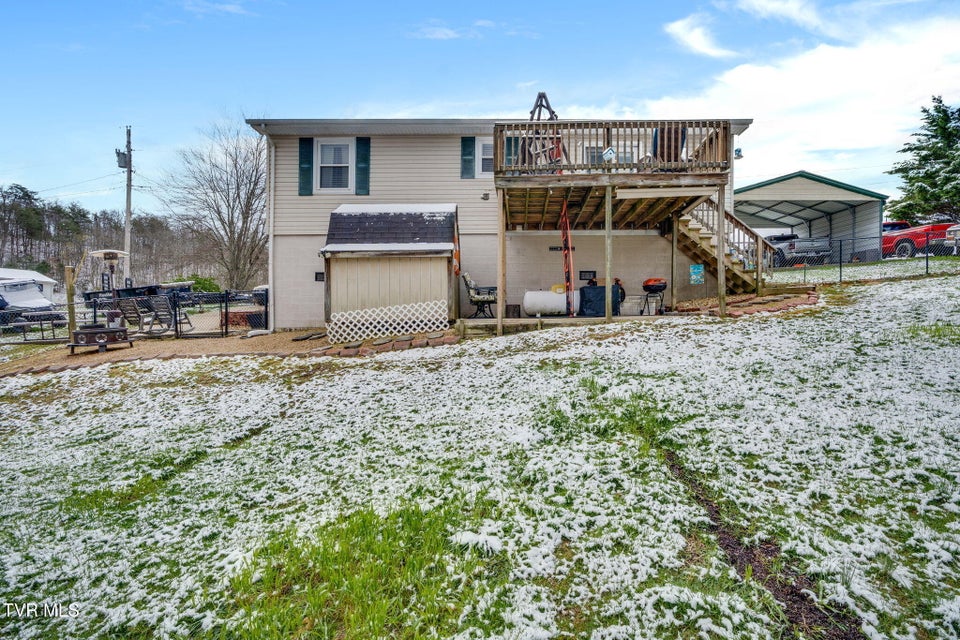 Photo #25: 131 Forest Road