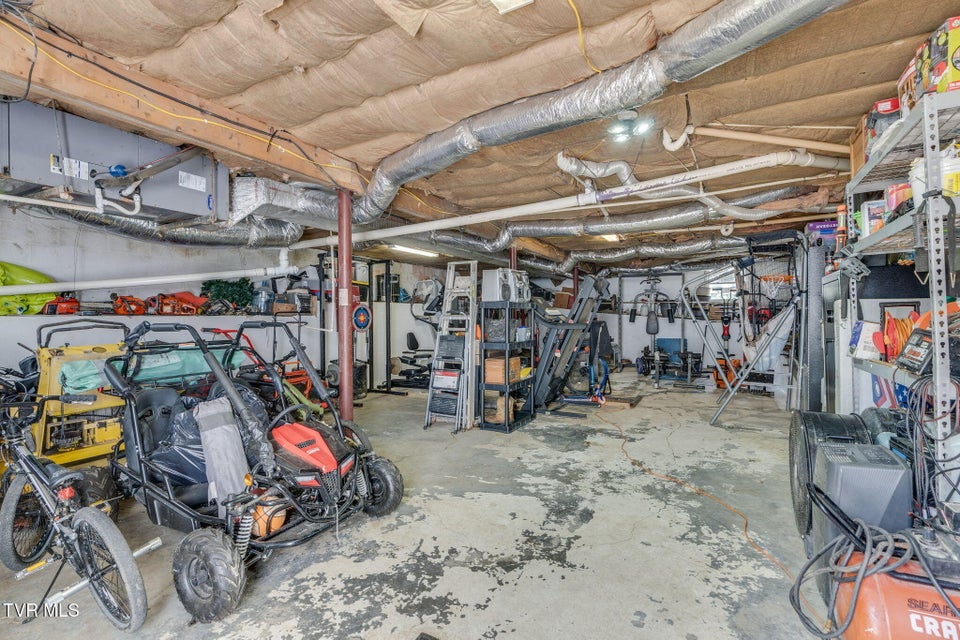 Photo #28: 131 Forest Road