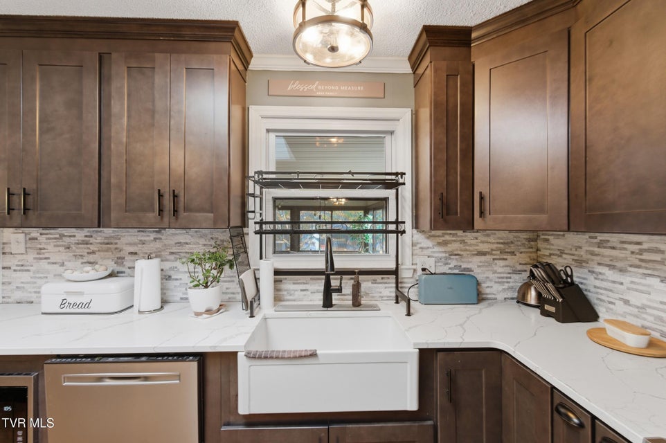 Photo #14: 31 Stone Drive