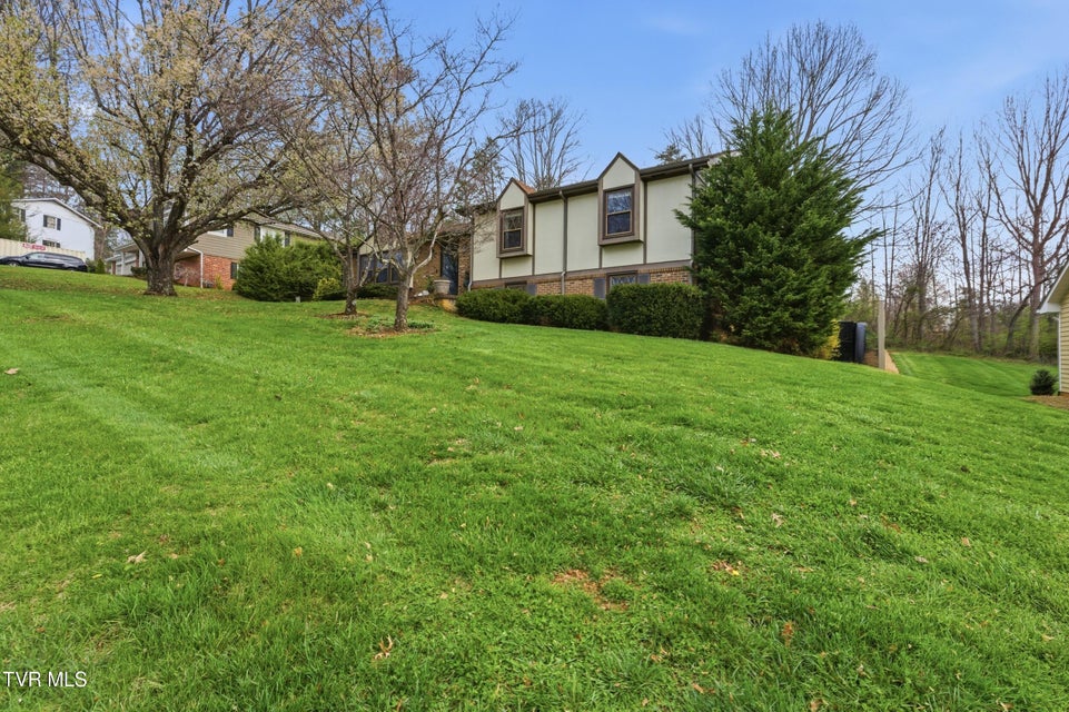 Photo #2: 31 Stone Drive