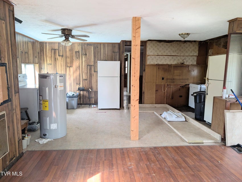 Photo #16: 155 Selfe Drive