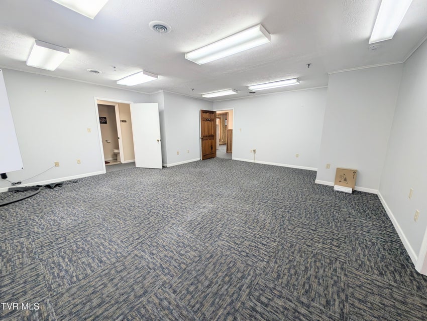 Photo #19: 133 Mcclure Avenue