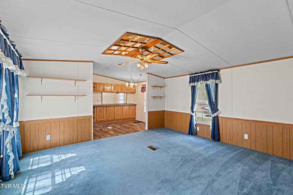 Photo #7: 286 Prospect Road