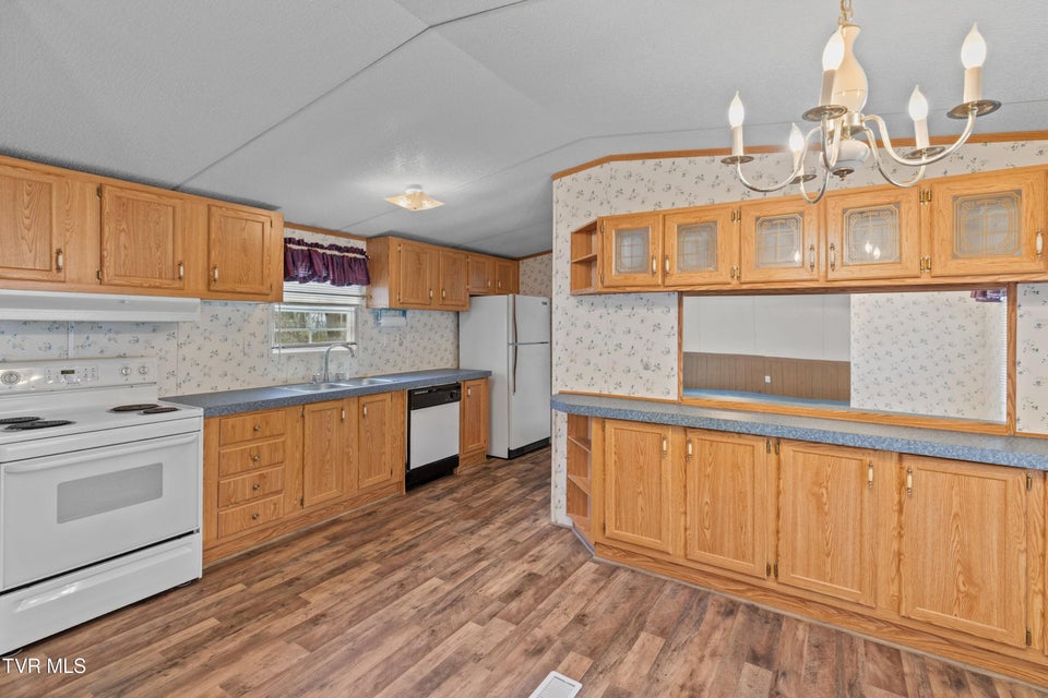 Photo #10: 286 Prospect Road