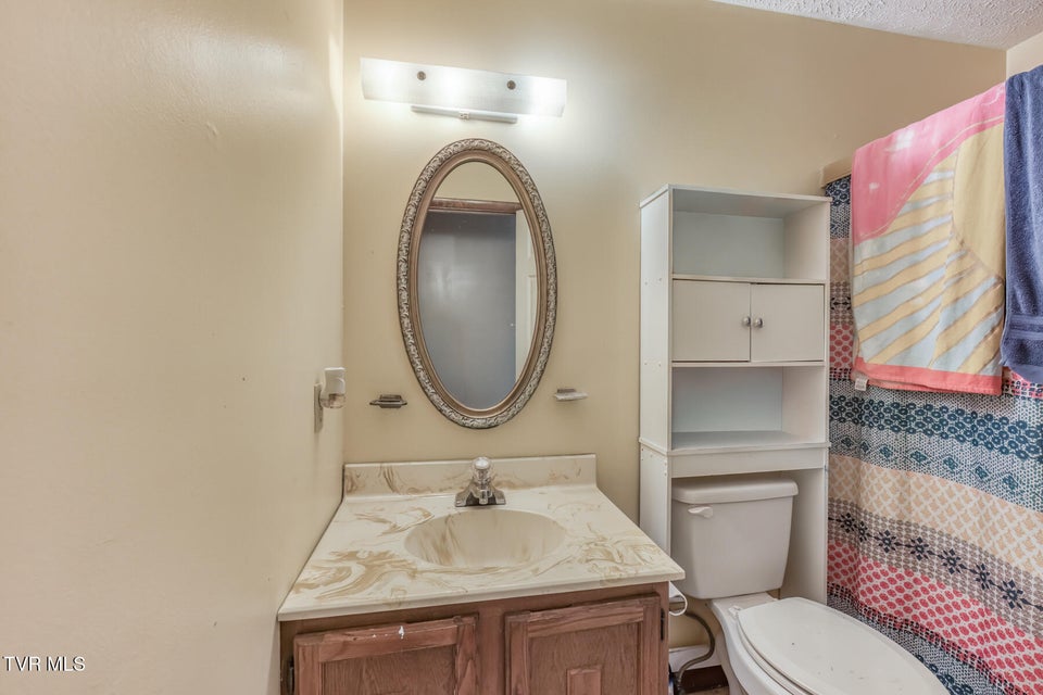 Photo #27: 220 Hillsboro Drive