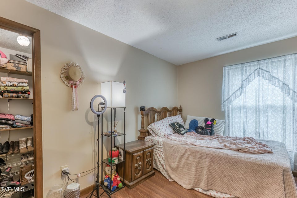 Photo #28: 220 Hillsboro Drive