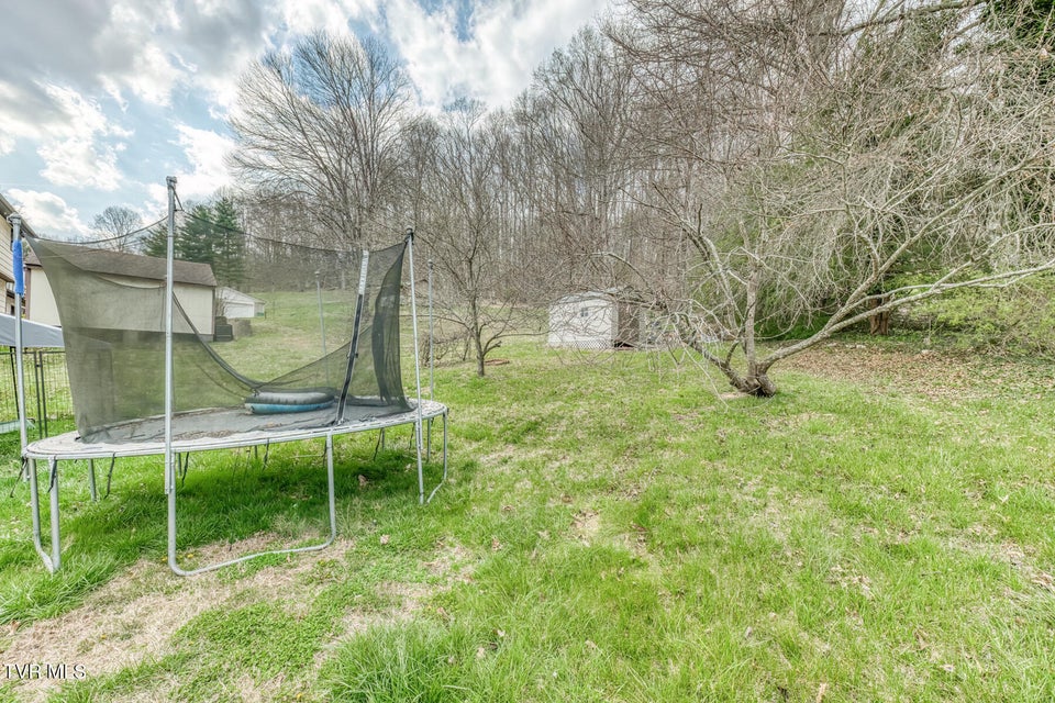 Photo #9: 220 Hillsboro Drive