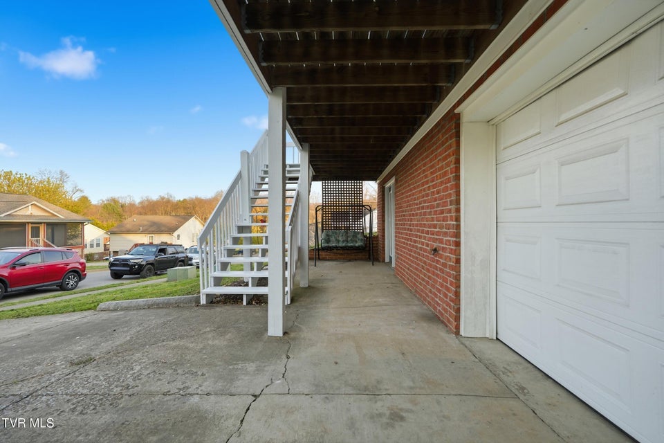 Photo #39: 1022 Justus Drive