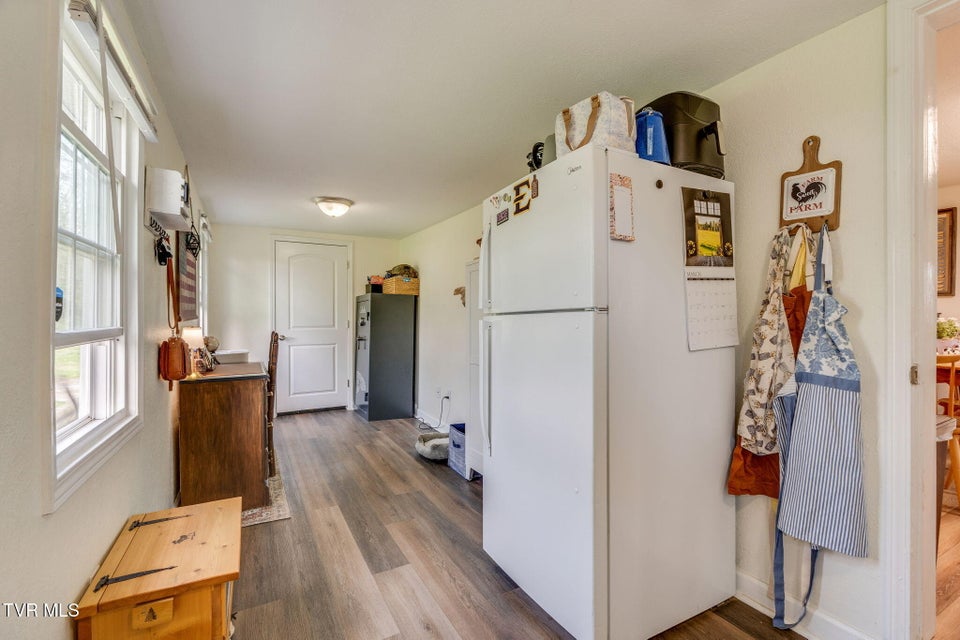 Photo #19: 1105 Miller Street