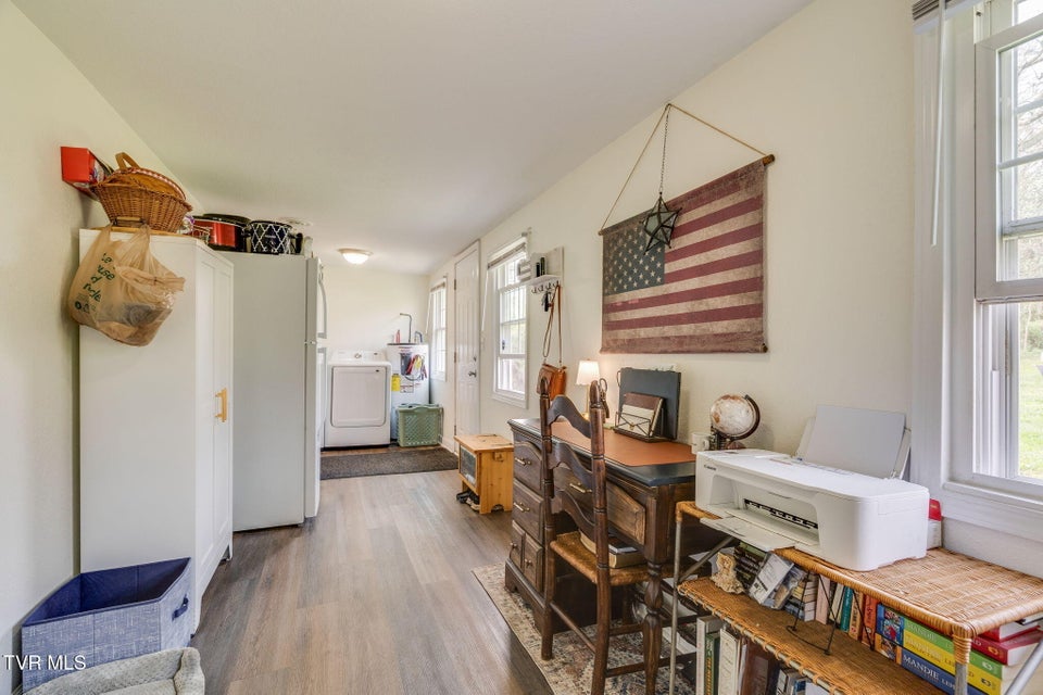 Photo #20: 1105 Miller Street