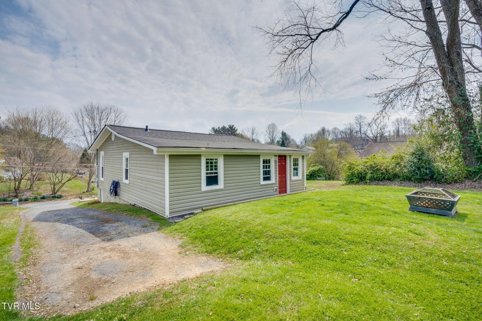 Photo #22: 1105 Miller Street