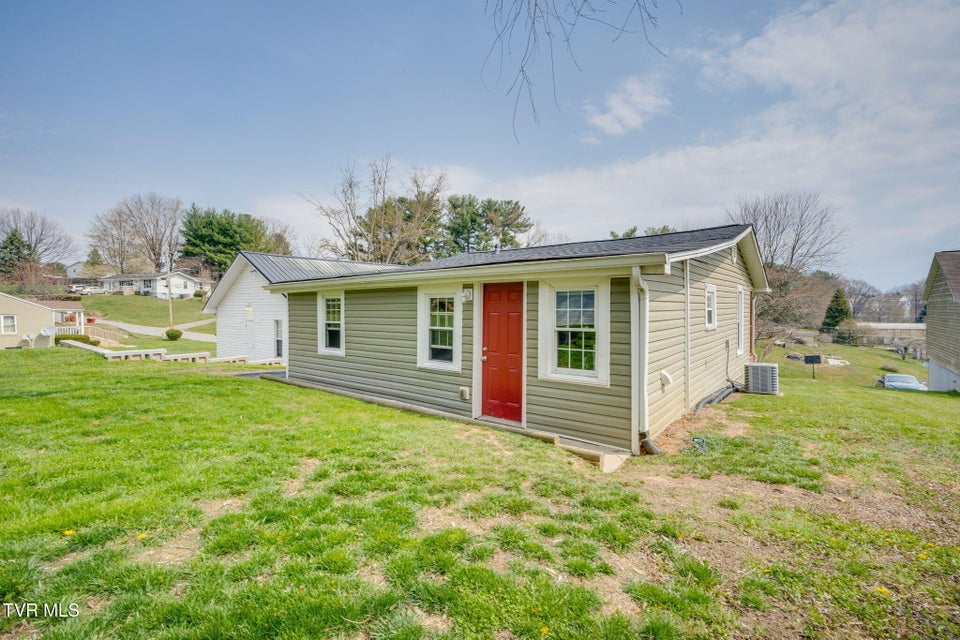 Photo #23: 1105 Miller Street