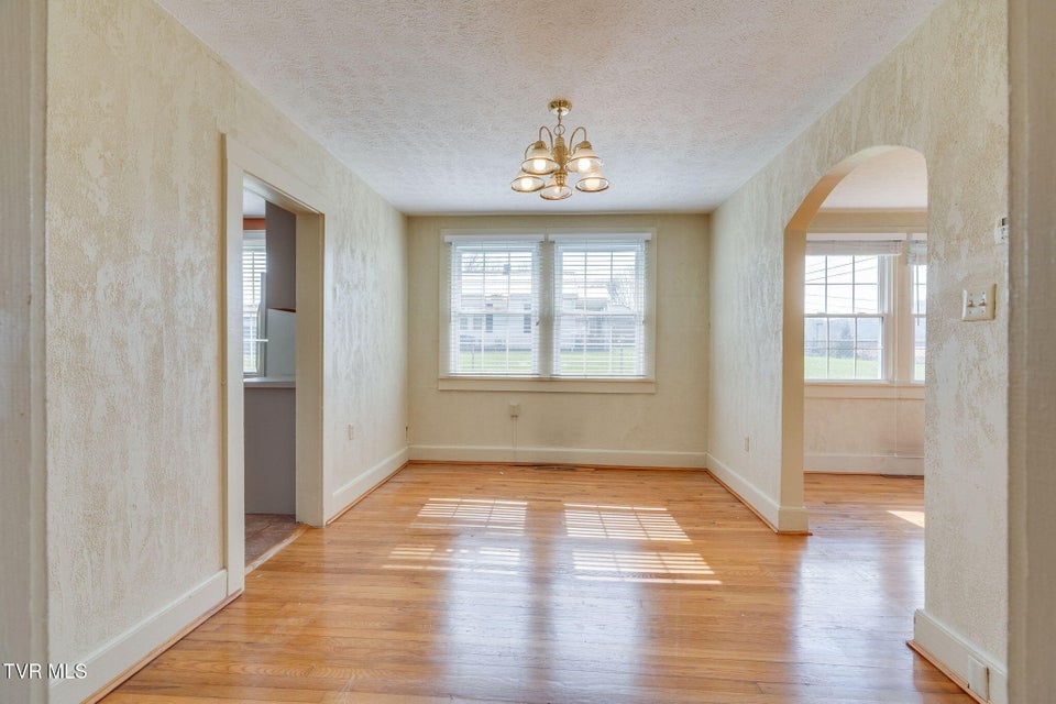 Photo #8: 1024 Mckinney Avenue