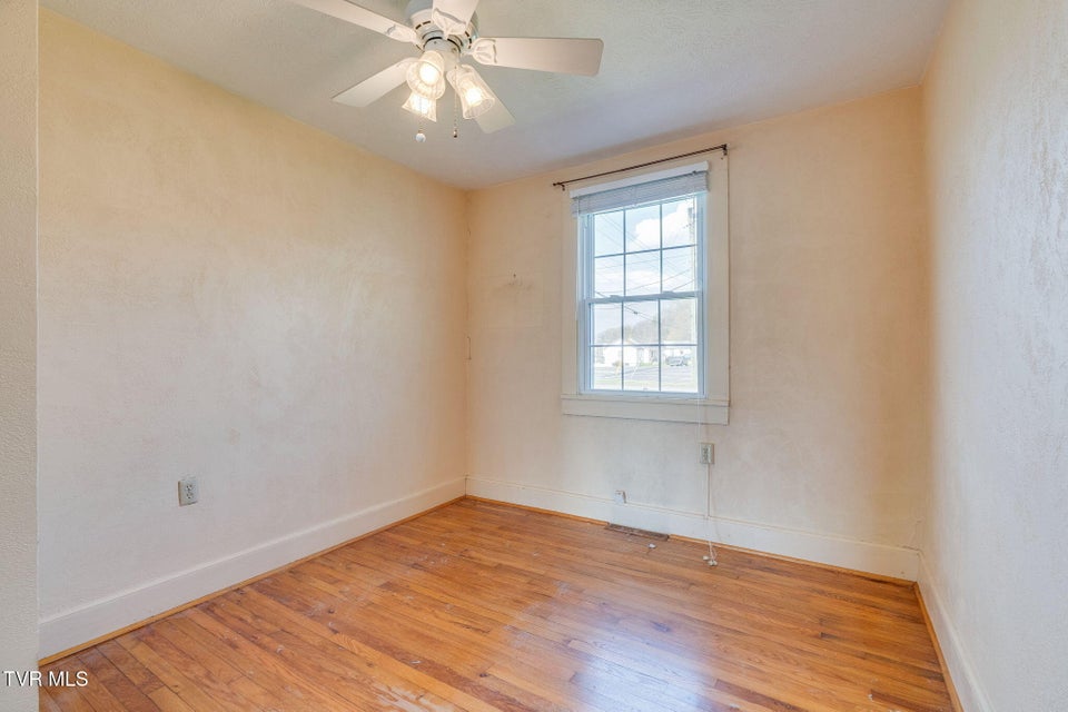 Photo #17: 1024 Mckinney Avenue