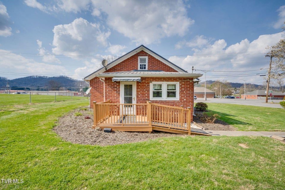 Photo #23: 1024 Mckinney Avenue