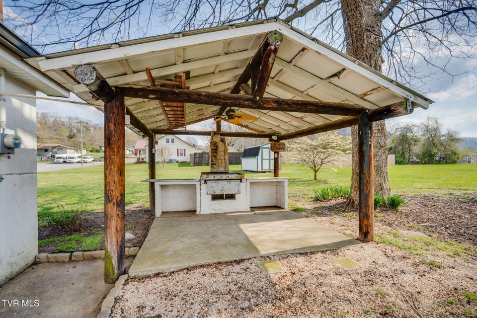 Photo #26: 1024 Mckinney Avenue