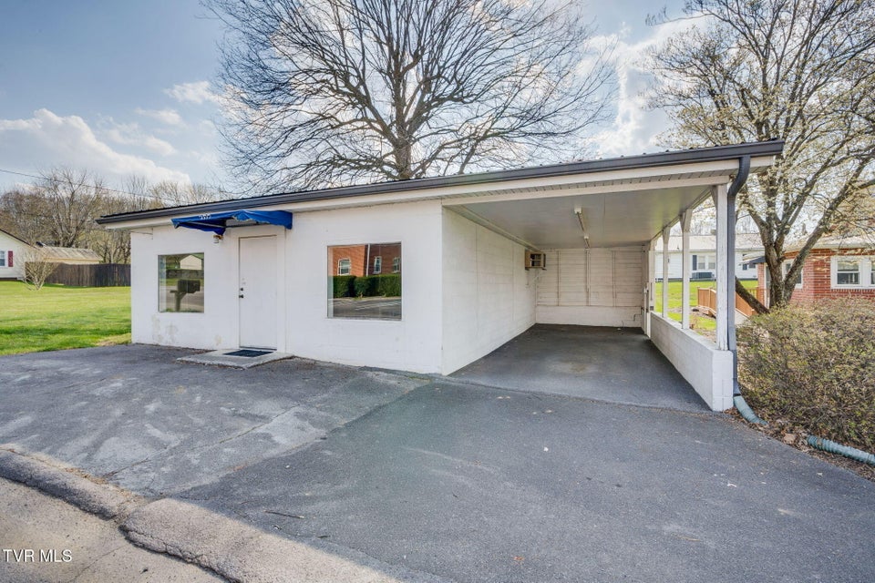 Photo #27: 1024 Mckinney Avenue