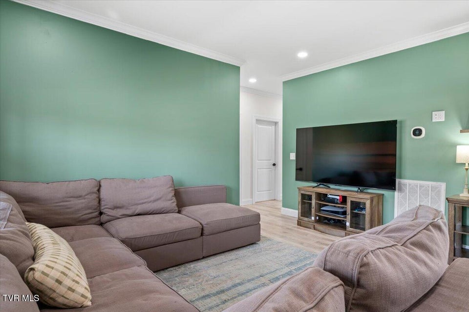 Photo #10: 12119 Lasalle Court