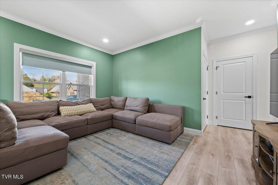 Photo #9: 12119 Lasalle Court