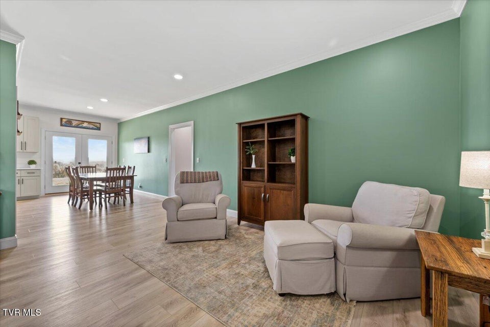 Photo #7: 12119 Lasalle Court