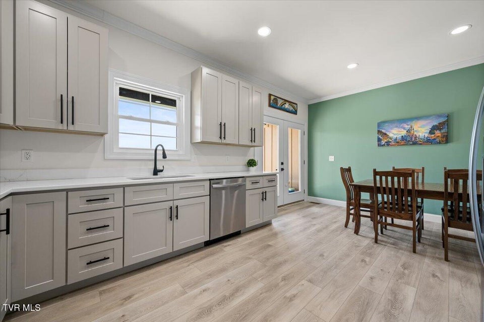 Photo #18: 12119 Lasalle Court