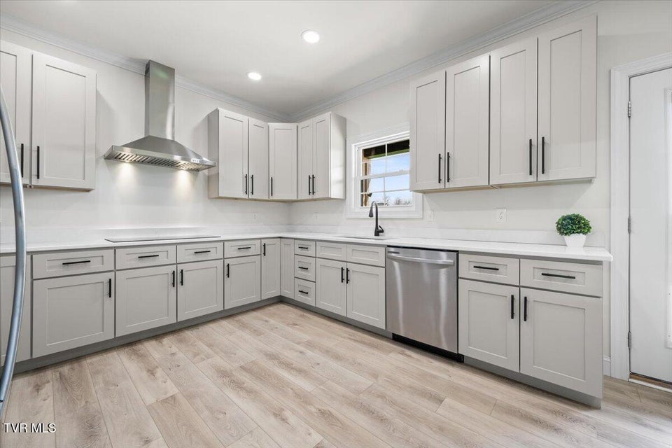 Photo #19: 12119 Lasalle Court