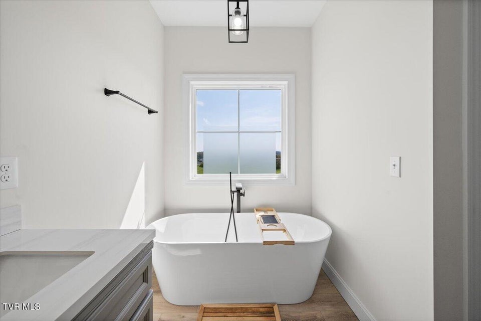 Photo #28: 12119 Lasalle Court