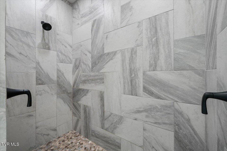 Photo #29: 12119 Lasalle Court