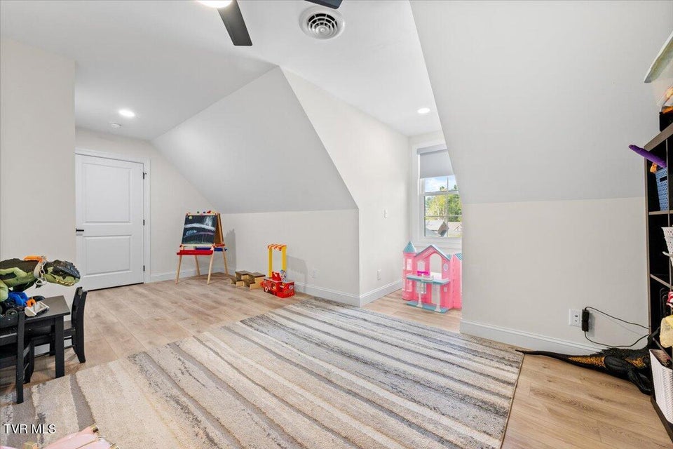 Photo #46: 12119 Lasalle Court