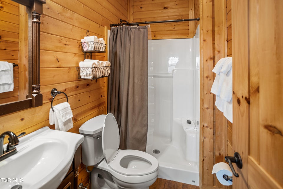 Photo #33: 31936 Faith Way