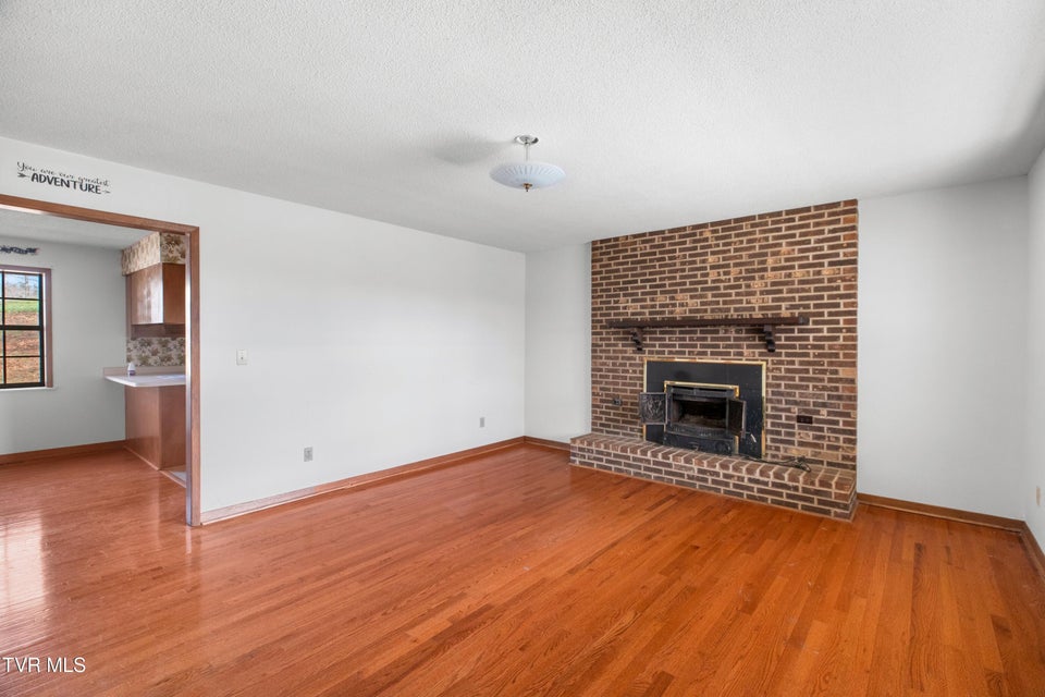 Photo #7: 145 Kelli Lane