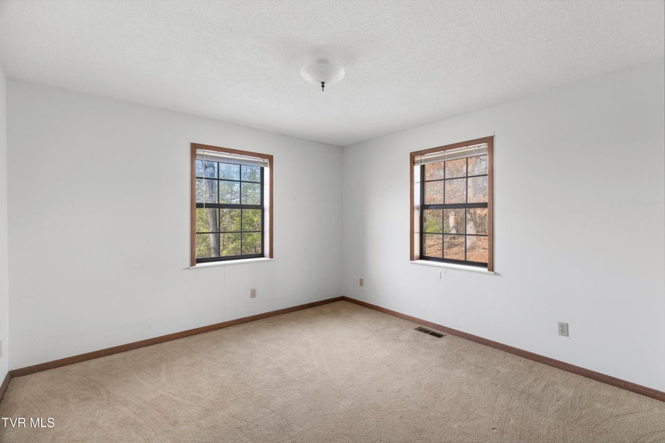 Photo #15: 145 Kelli Lane