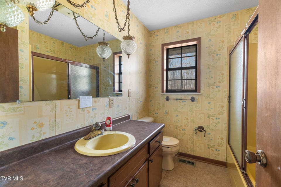 Photo #17: 145 Kelli Lane