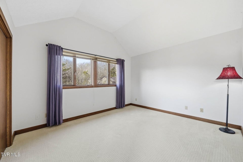 Photo #23: 136 Columbine Road