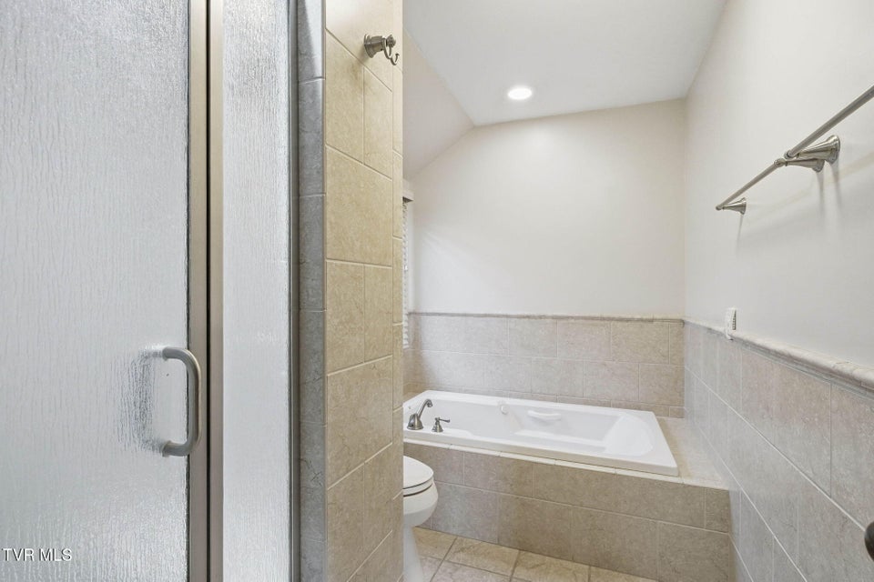 Photo #18: 136 Columbine Road