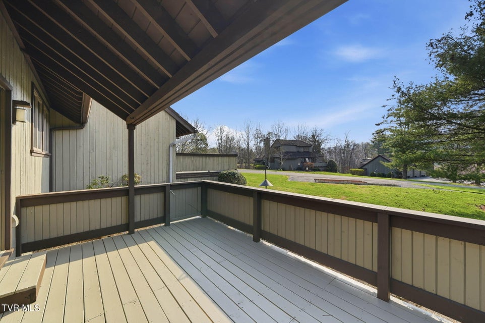 Photo #26: 136 Columbine Road