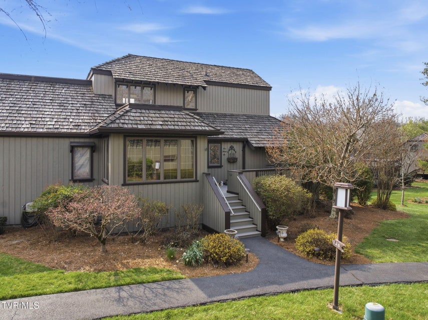 Photo #2: 136 Columbine Road