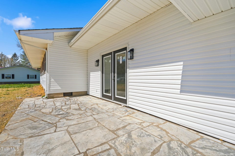 Photo #5: 309 Heaton Street