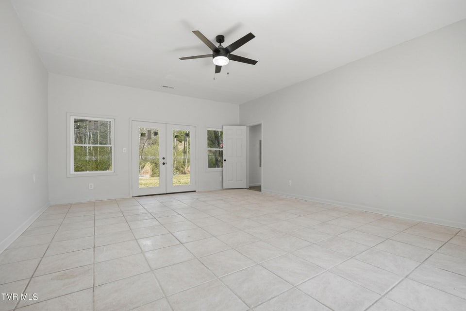 Photo #6: 309 Heaton Street