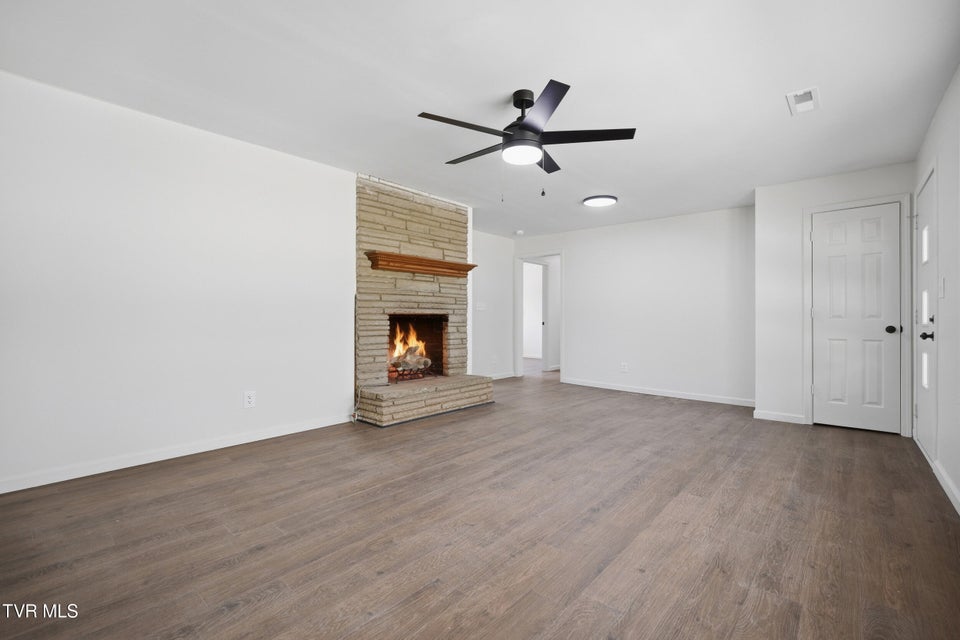 Photo #13: 309 Heaton Street