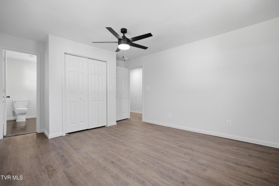 Photo #22: 309 Heaton Street