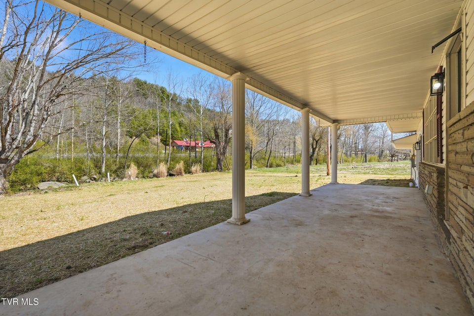 Photo #28: 309 Heaton Street