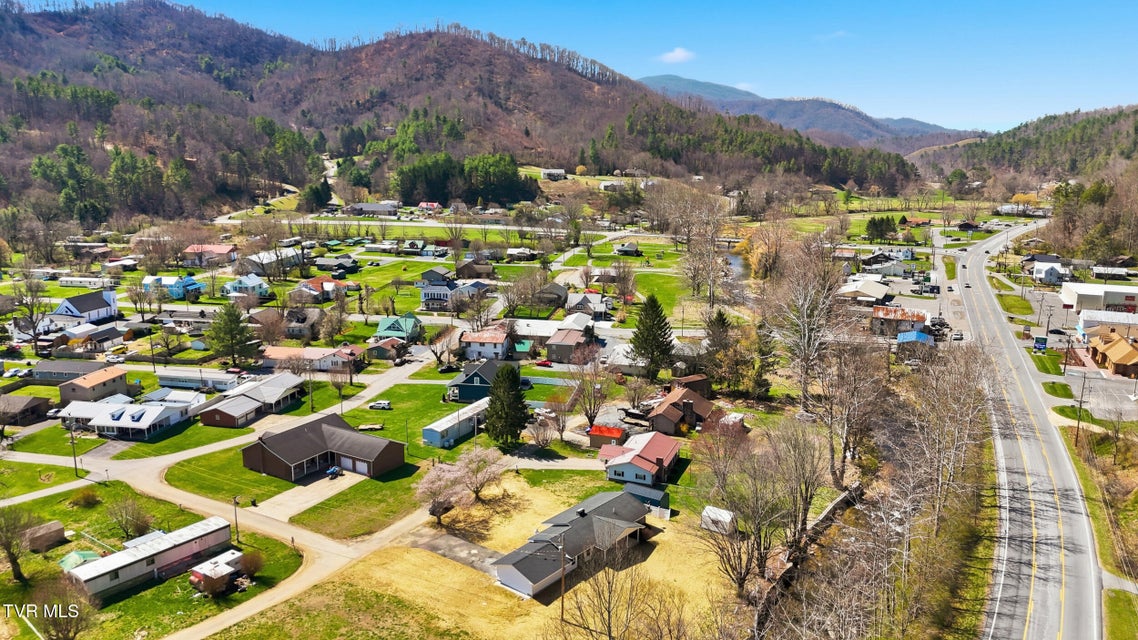 Photo #36: 309 Heaton Street