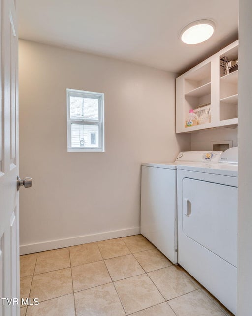 Photo #15: 302 Wilson Avenue