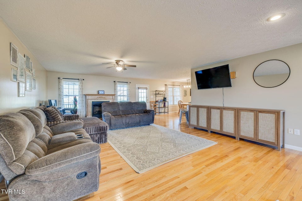 Photo #10: 300 Riverview Drive