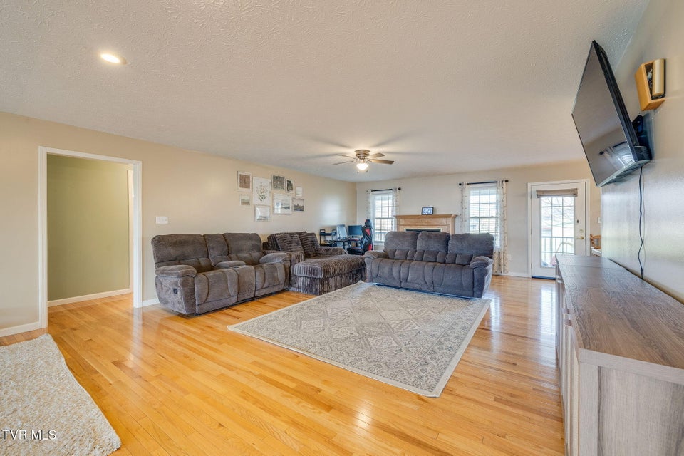 Photo #11: 300 Riverview Drive