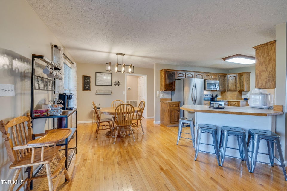 Photo #13: 300 Riverview Drive